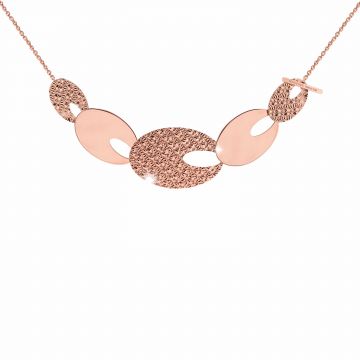 Femme necklace