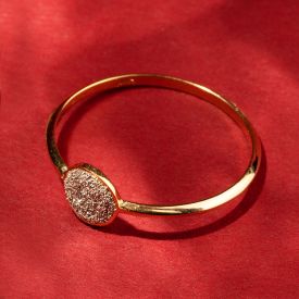 Jolie gold ring with microdiamonds